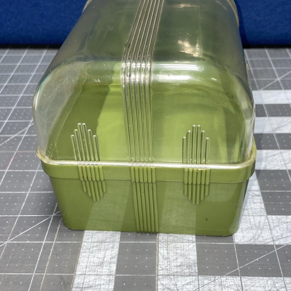 1950s Green Plastic Bread Box Retro Unbranded 11 1/2" X 5" - Picture 7 of 9